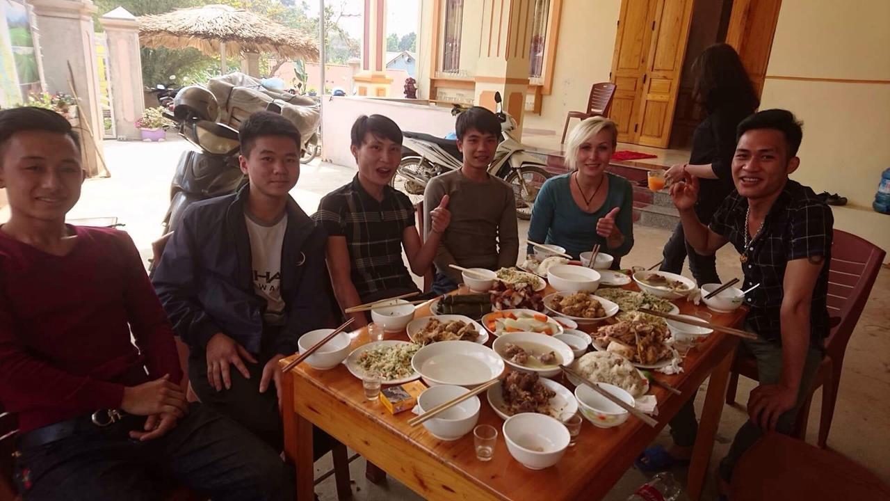 Thac Ba Family Homestay Ho To Ngoại thất bức ảnh